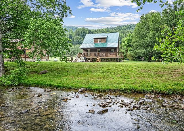 COSBY Vacation Rental