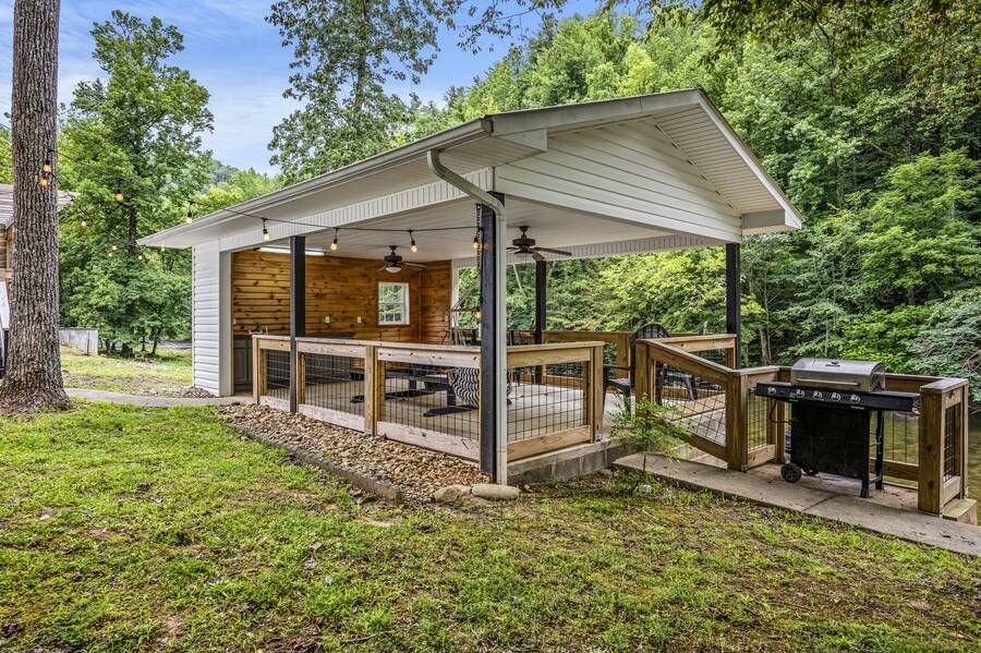 Walland Vacation Rental