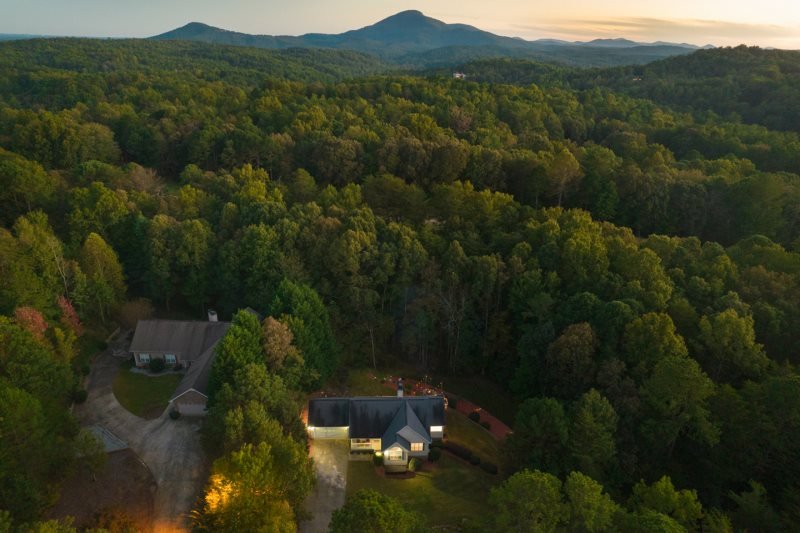 Helen Vacation Rental