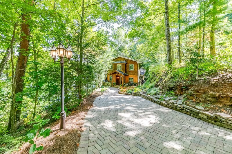 Clarkesville Vacation Rental