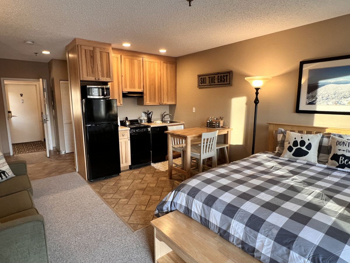 Lincoln Vacation Rental