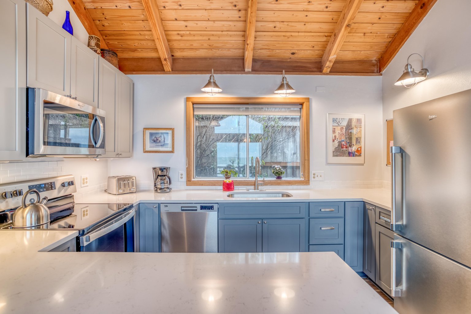Manzanita Vacation Rental
