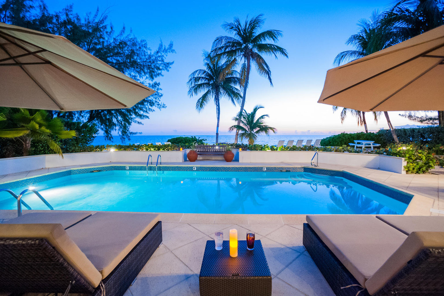 7 Mile Beach Vacation Rental