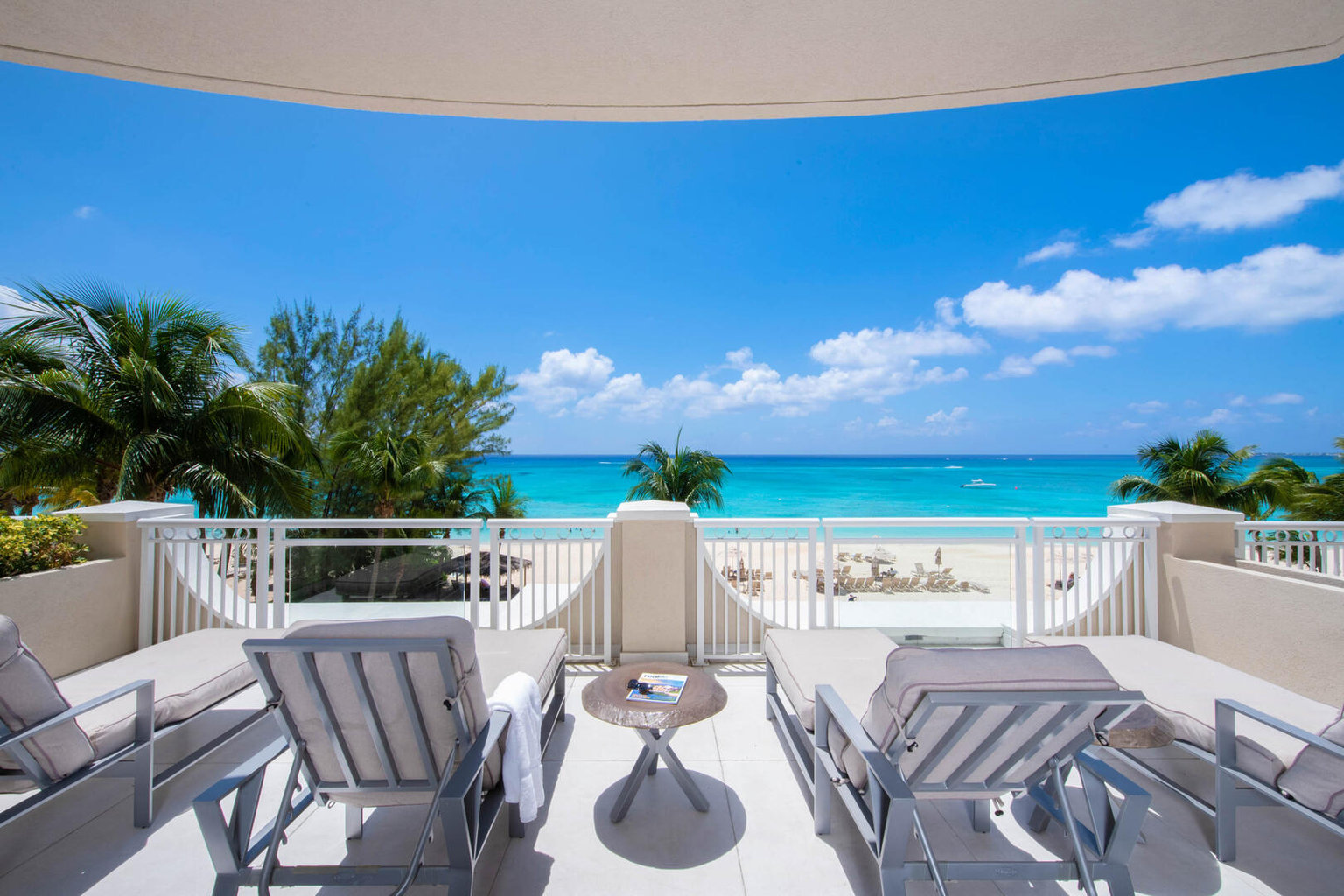 Seven Mile Beach Vacation Rental