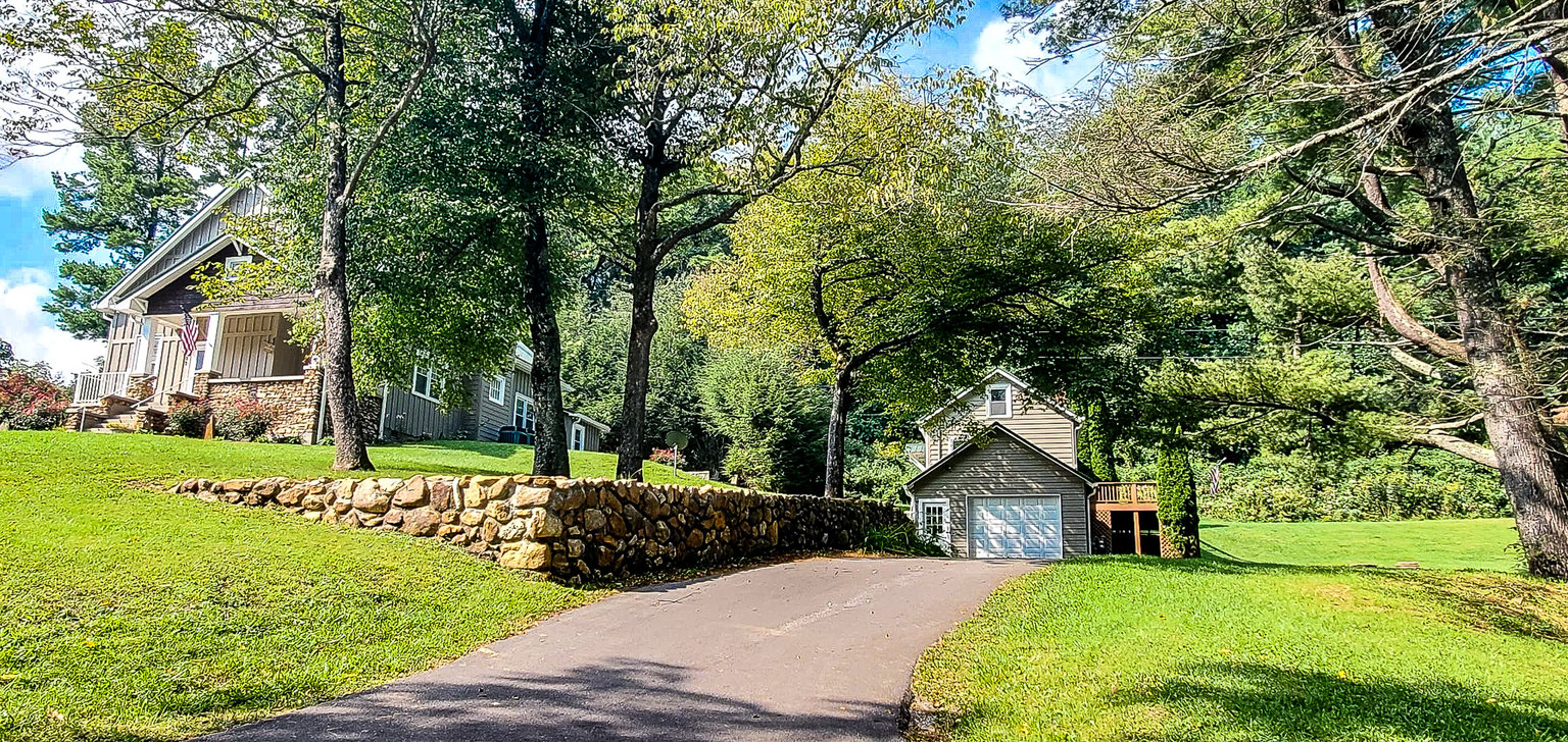 West Jefferson Vacation Rental