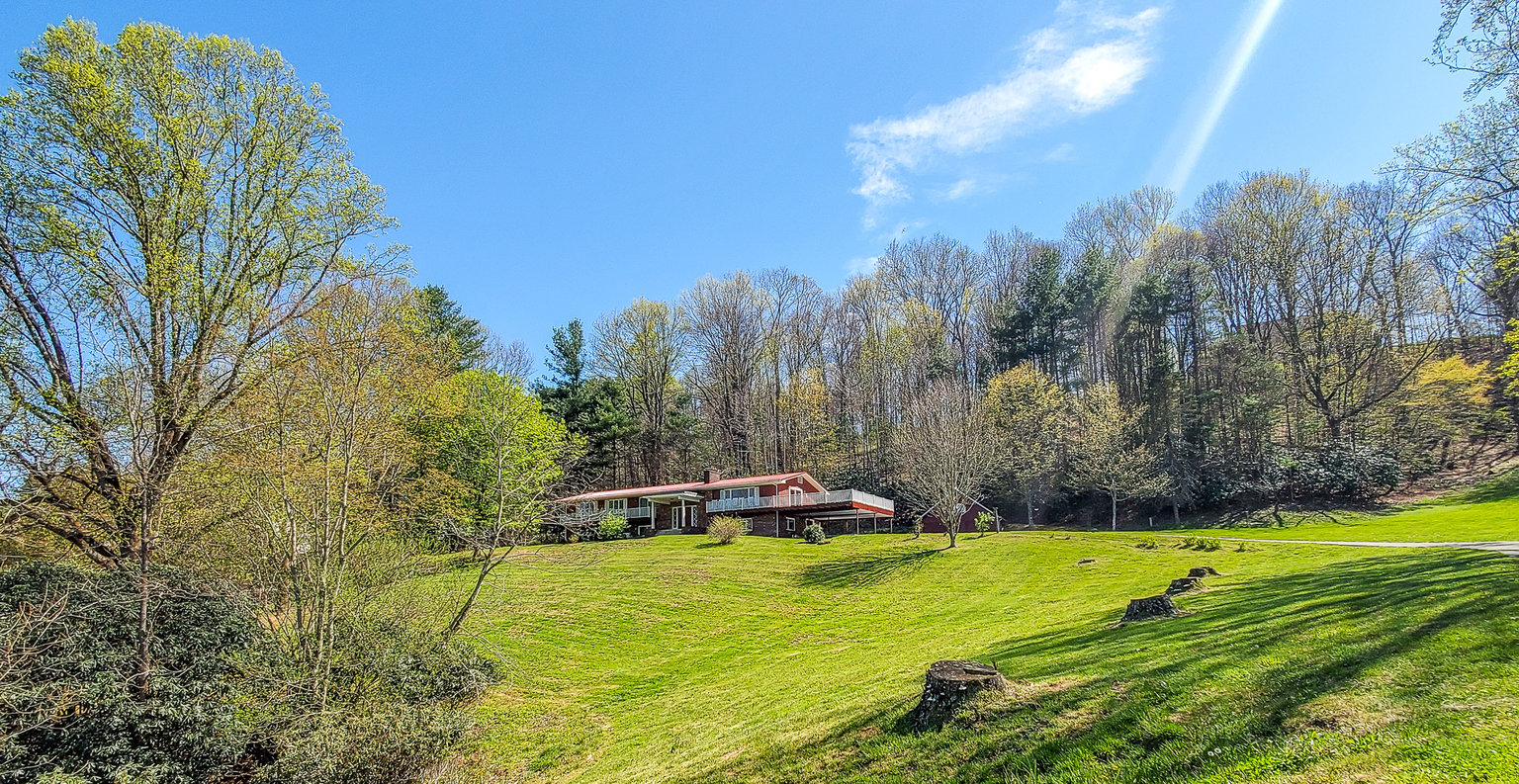 West Jefferson Vacation Rental