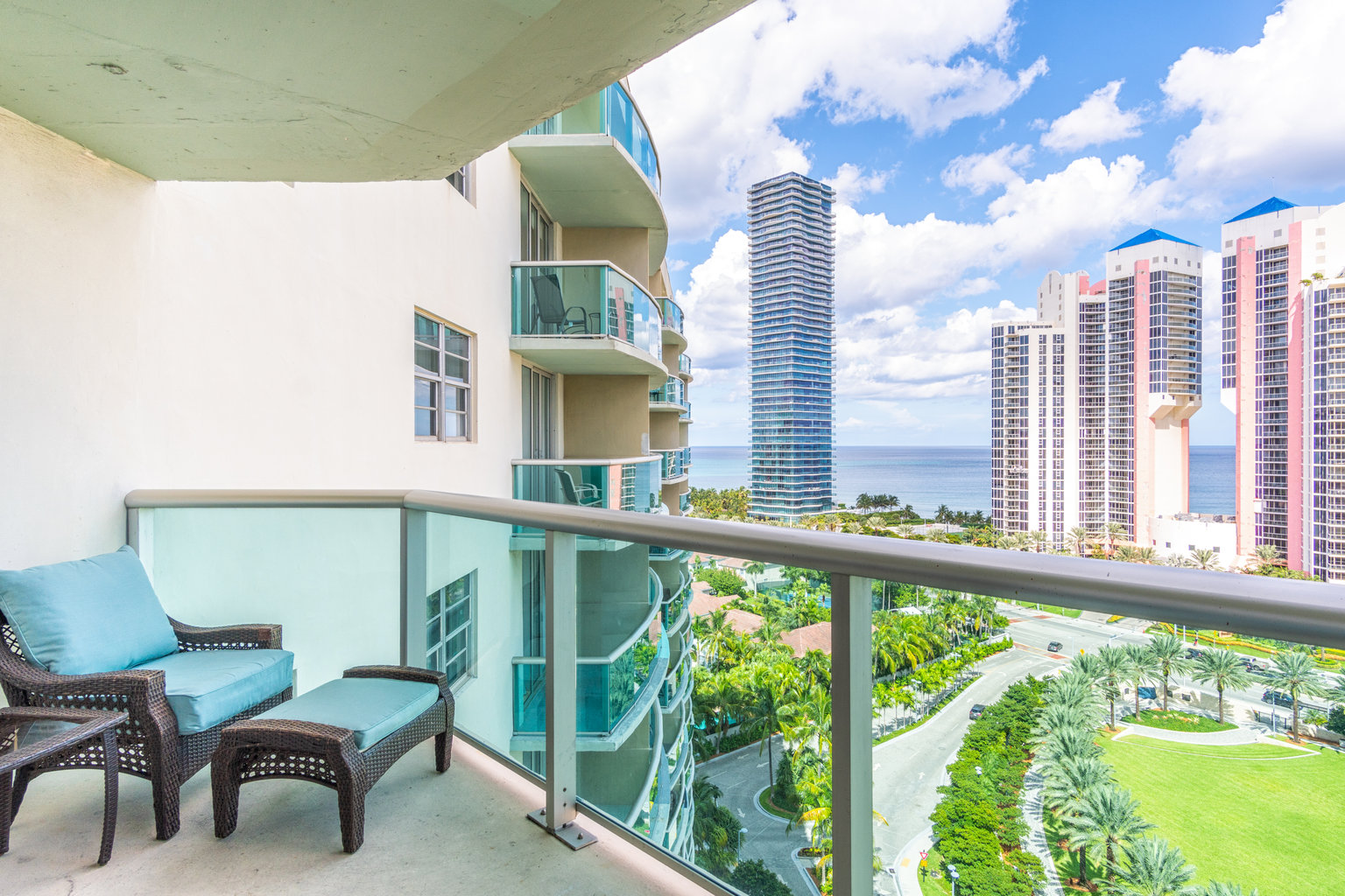 Sunny Isles Beach. Vacation Rental