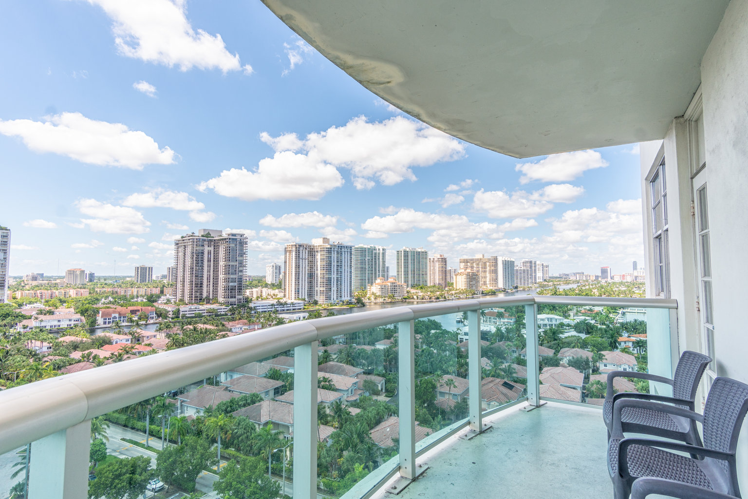 Sunny Isles Beach. Vacation Rental