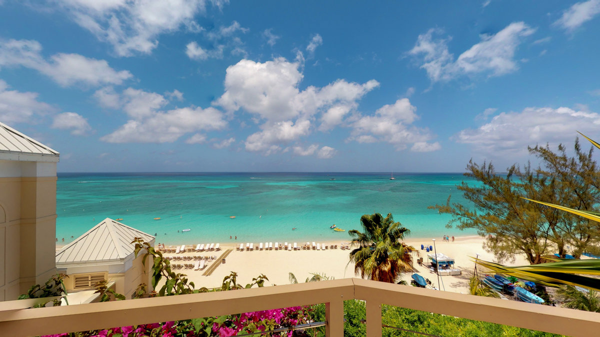 Seven Mile Beach Vacation Rental