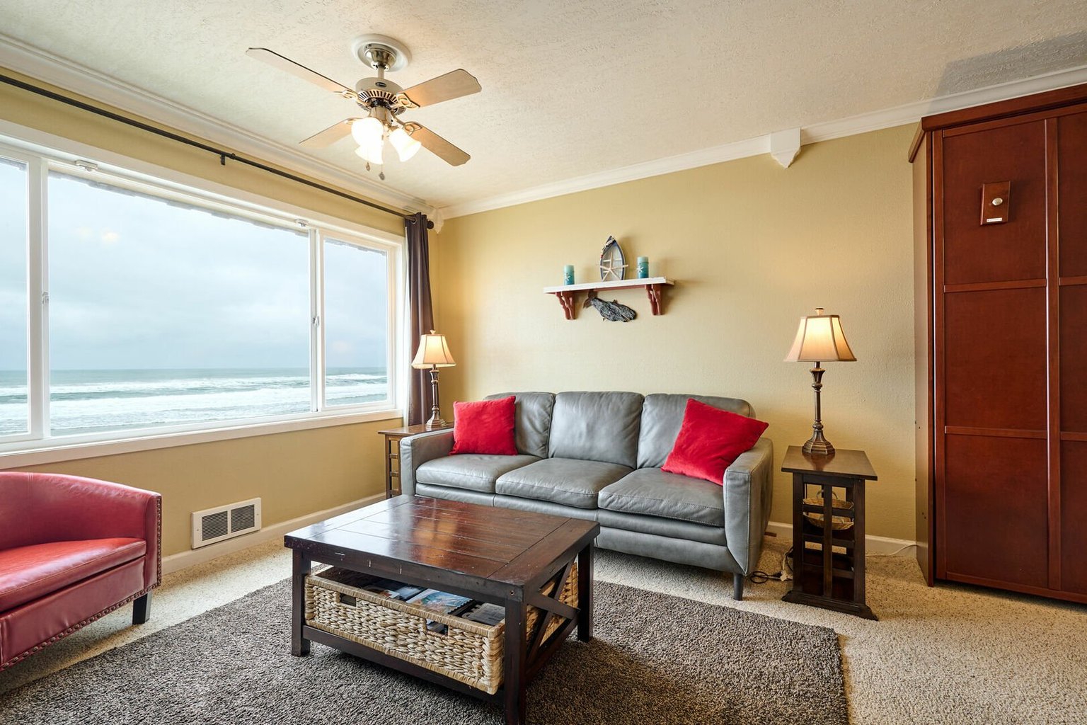 Lincoln City Vacation Rental