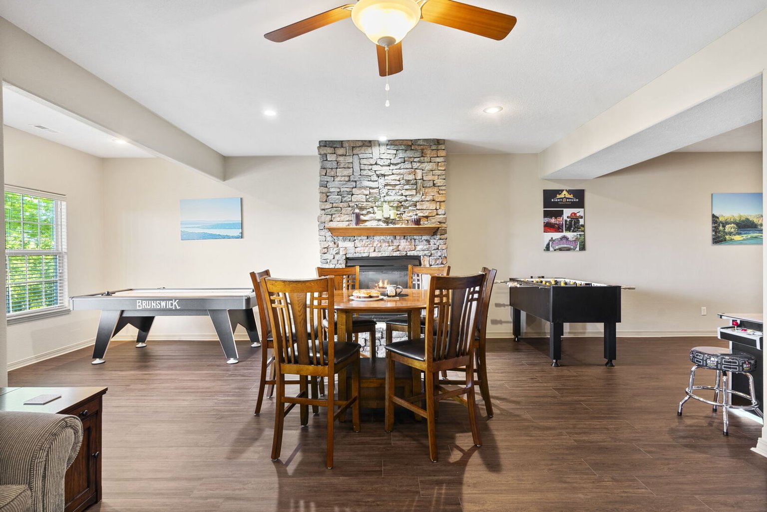 Reeds Spring Vacation Rental