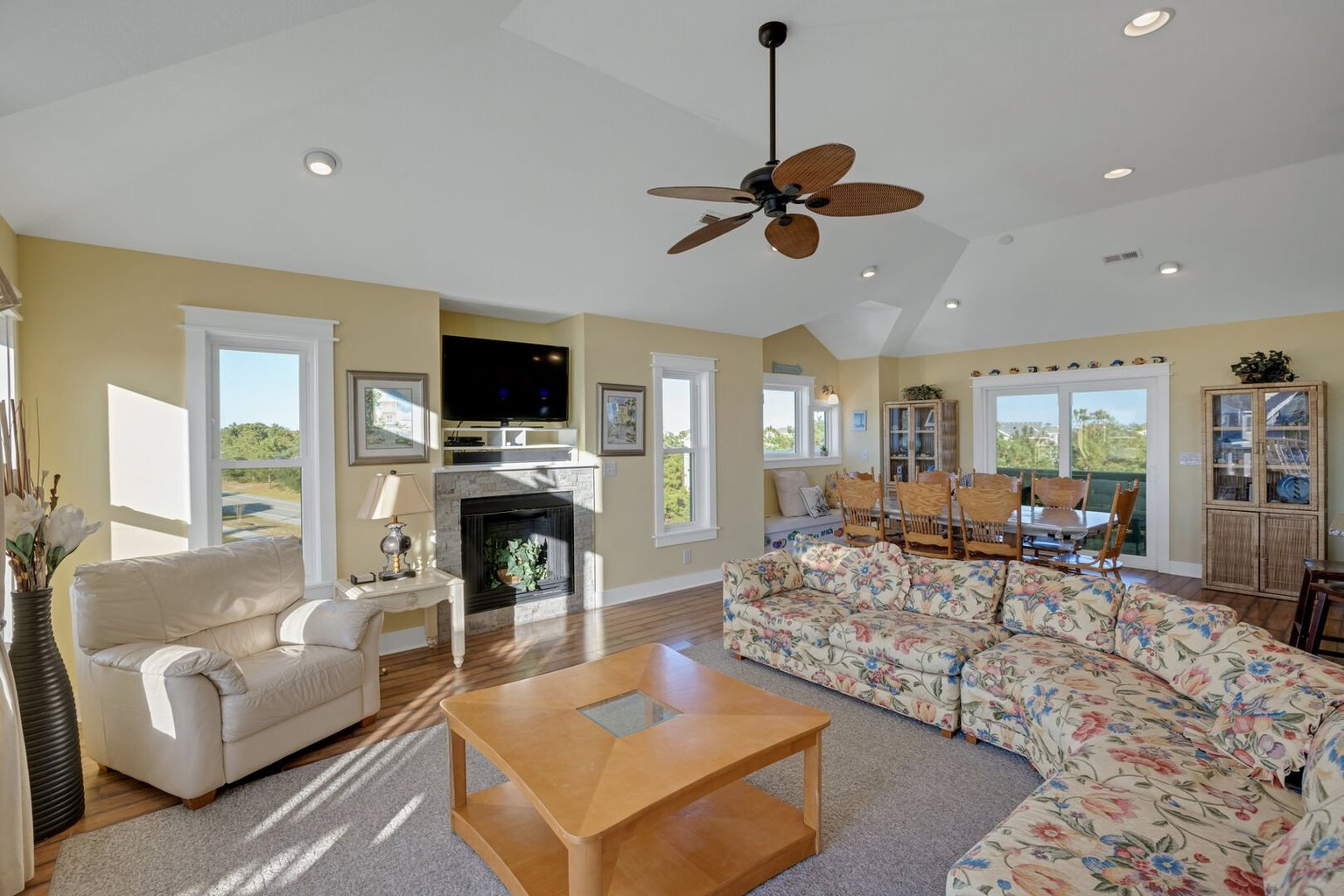 Corolla Vacation Rental