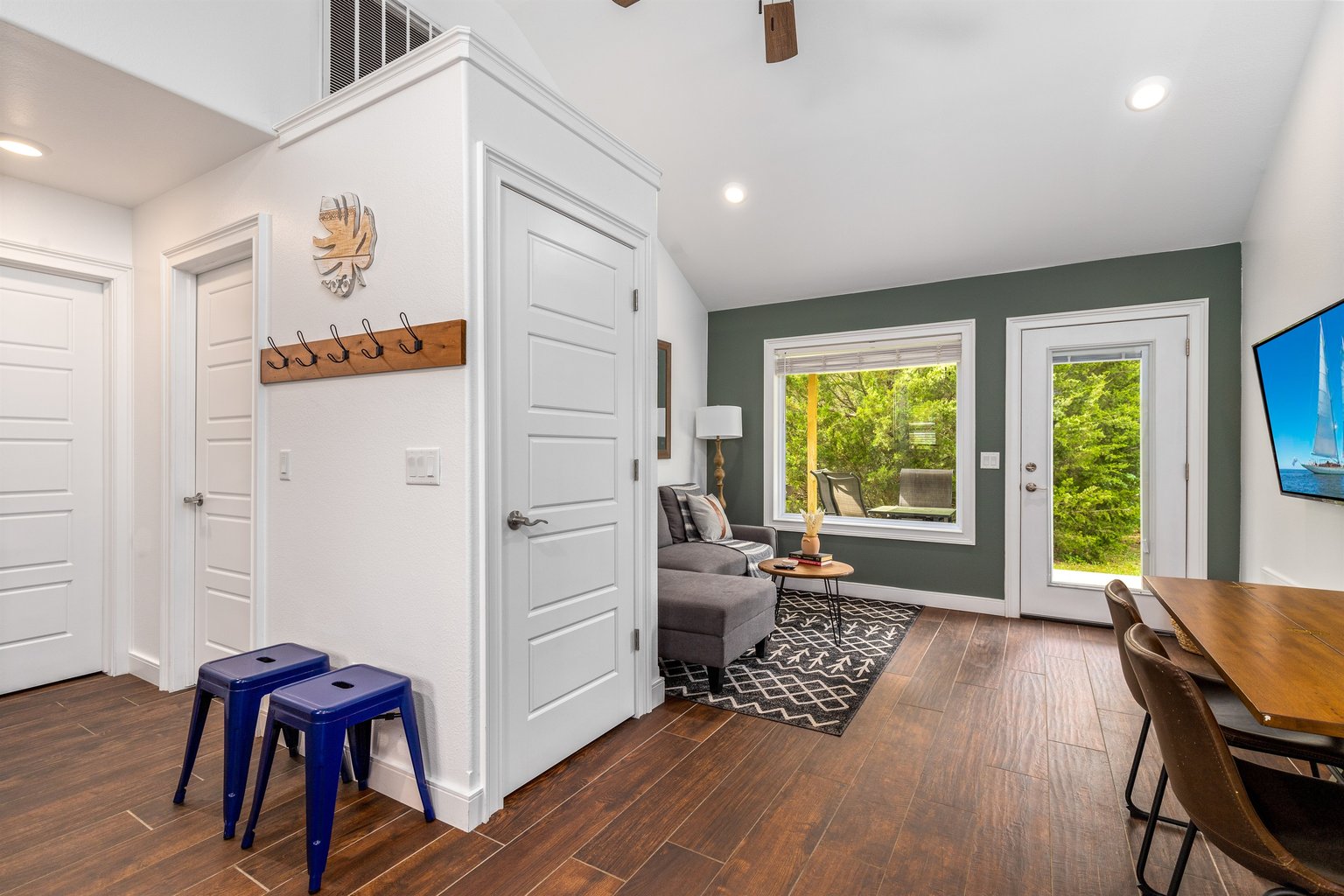 Grove Vacation Rental