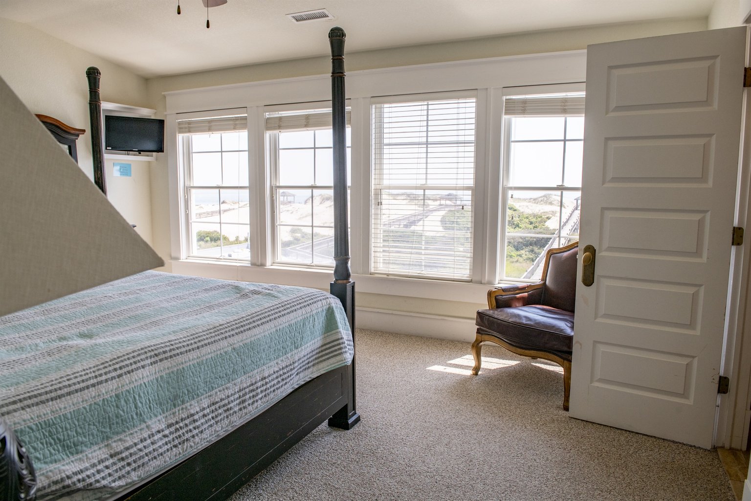 Corolla Vacation Rental