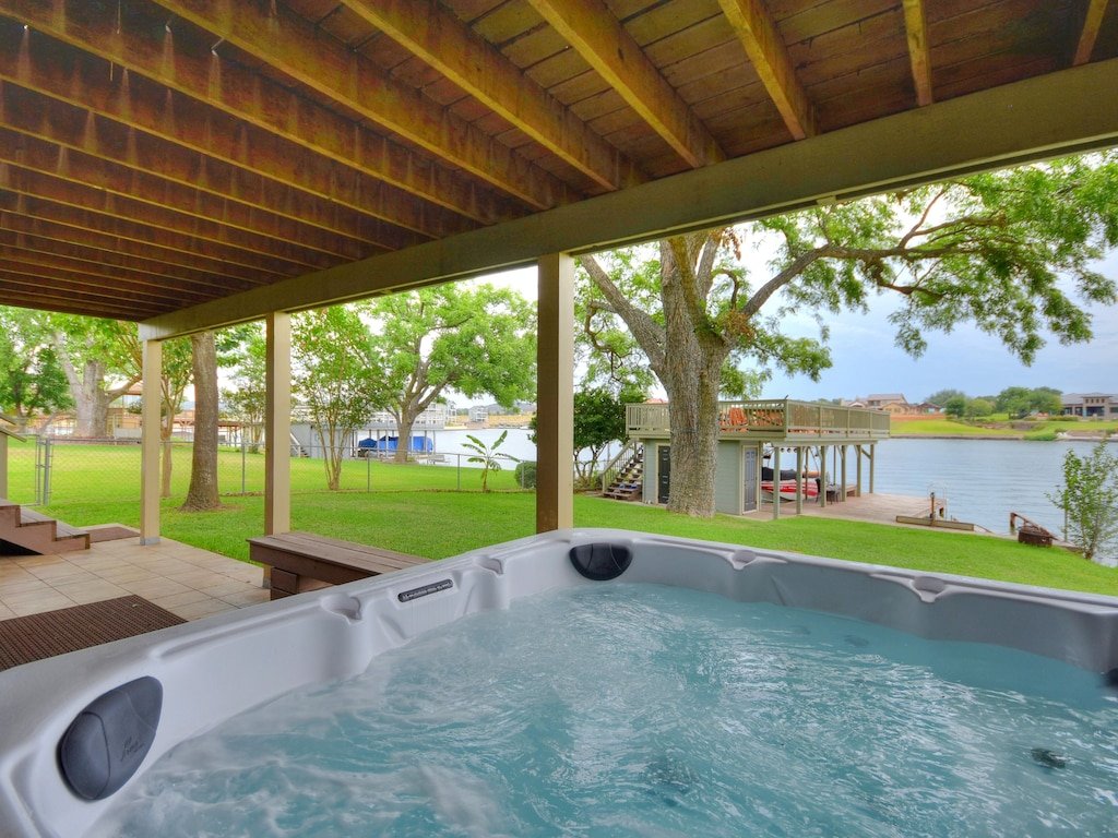 Kingsland Vacation Rental