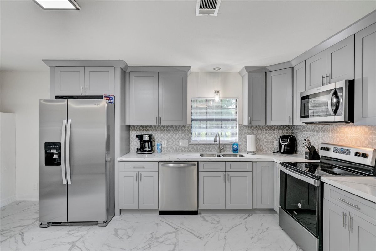 Orang Vacation Rental