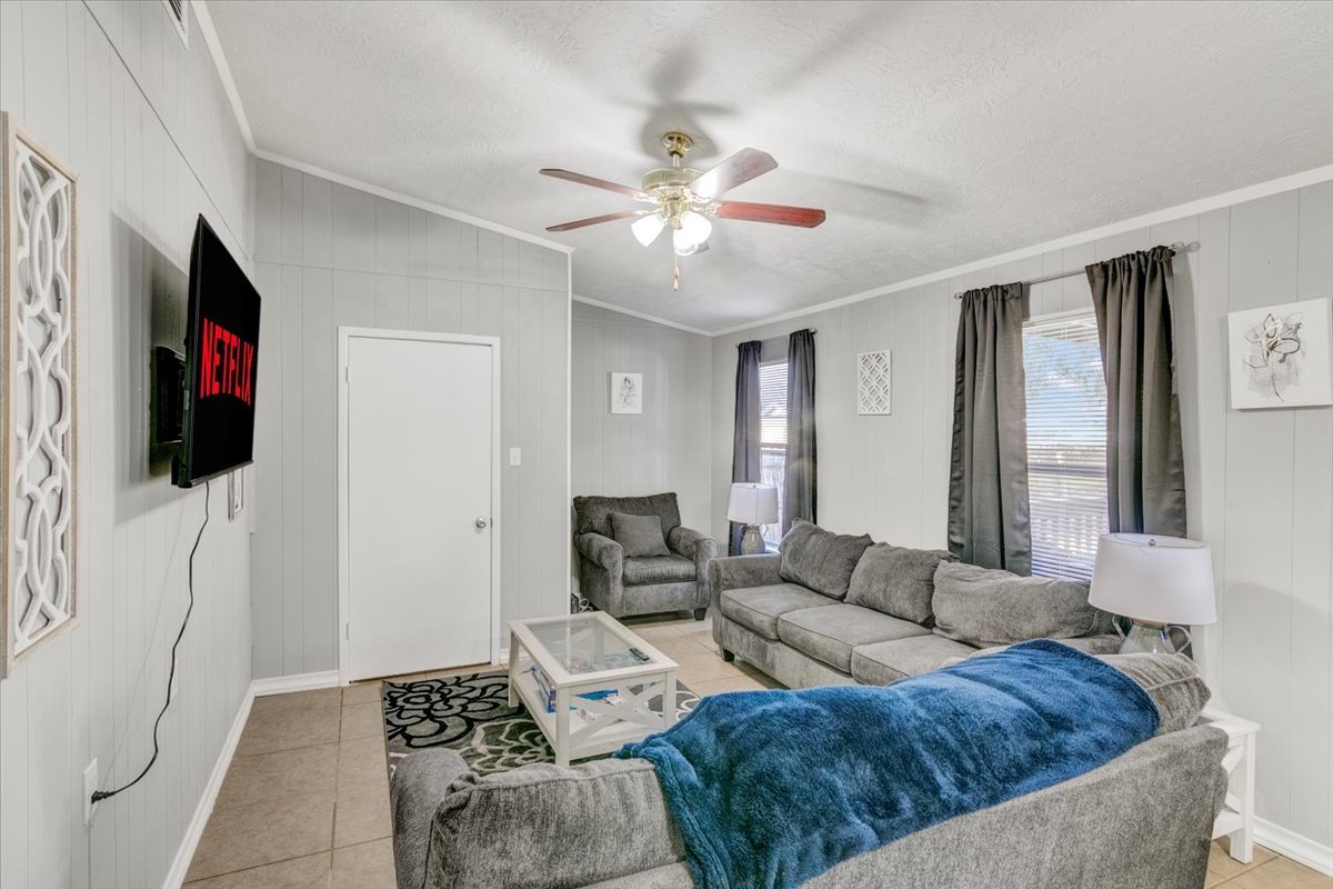 Groves Vacation Rental