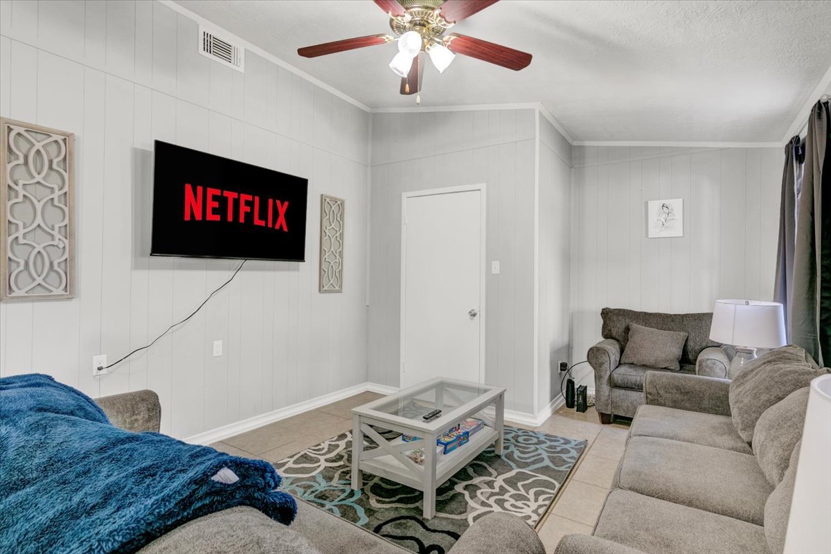 Groves Vacation Rental