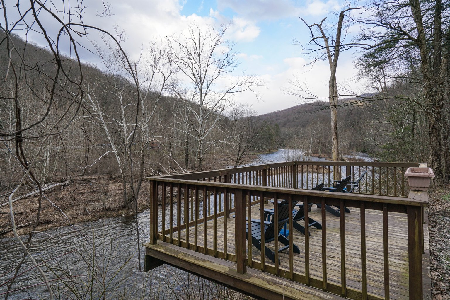 Elkins Vacation Rental