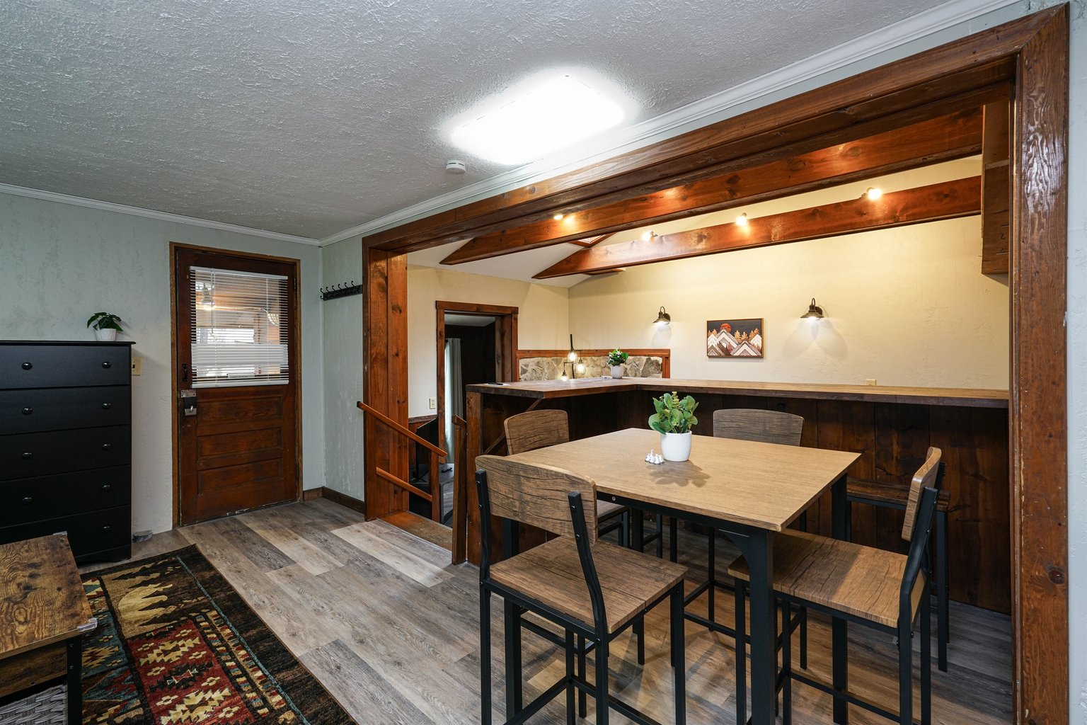 Elkins Vacation Rental