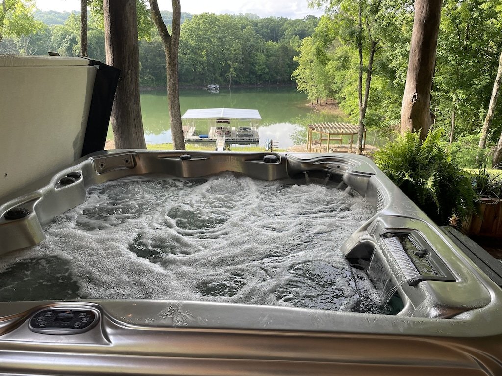 La Follette Vacation Rental