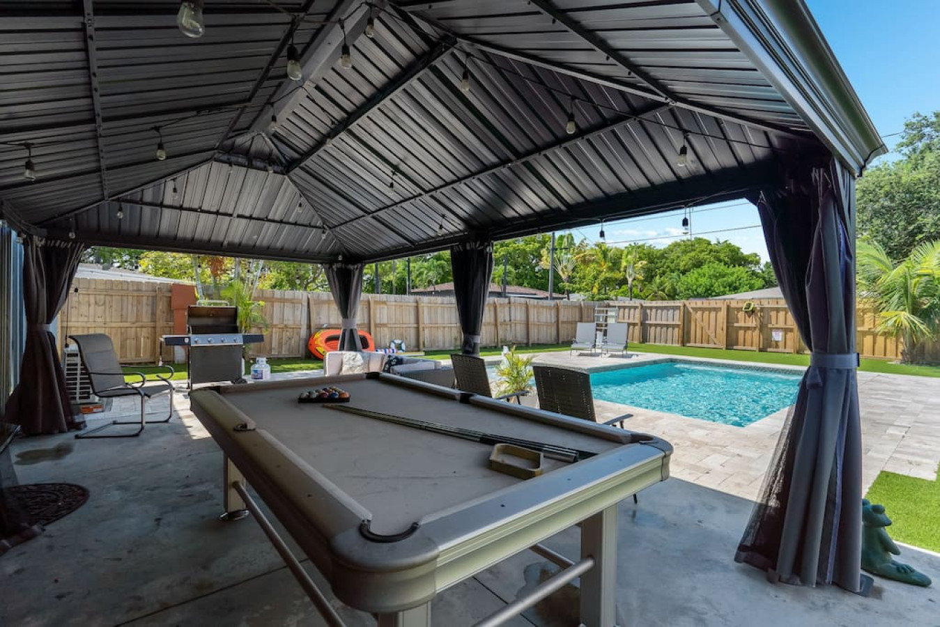 Hollywood Vacation Rental