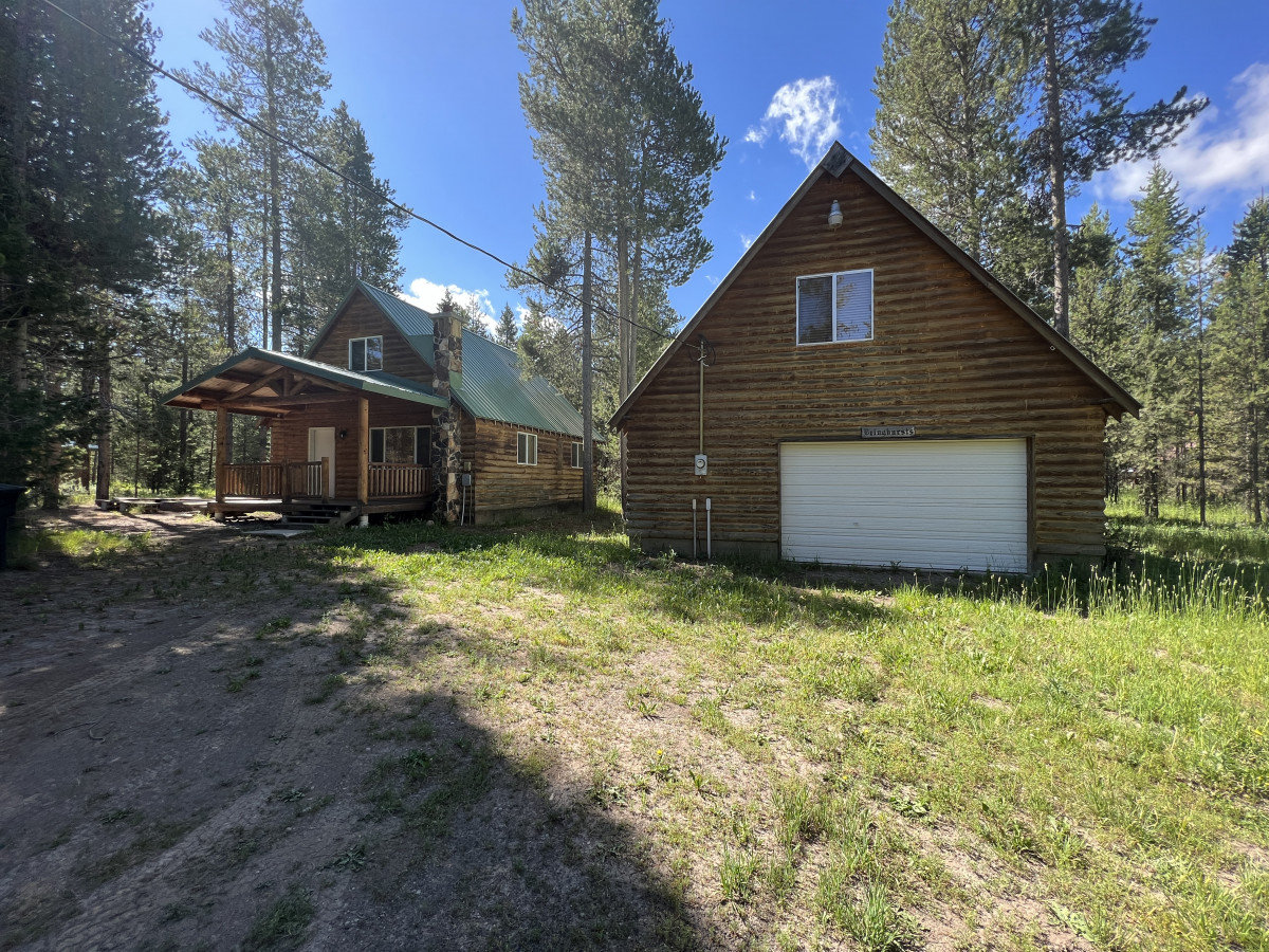 Island Park Vacation Rental