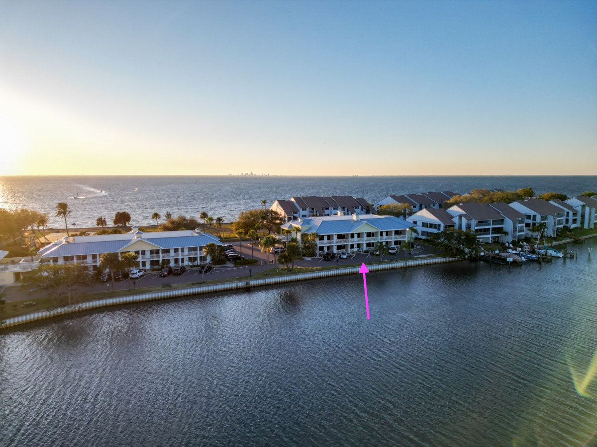 Ruskin Vacation Rental