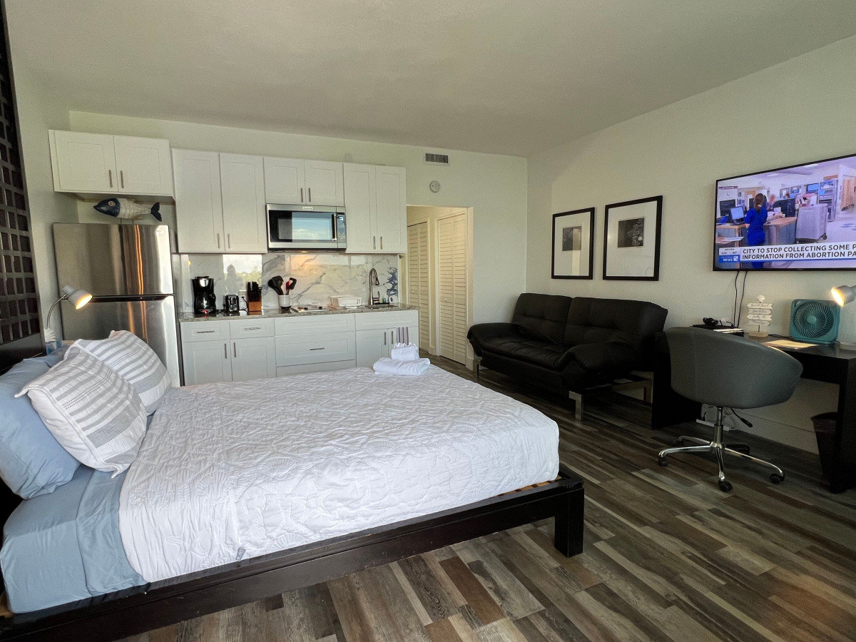 Ruskin Vacation Rental