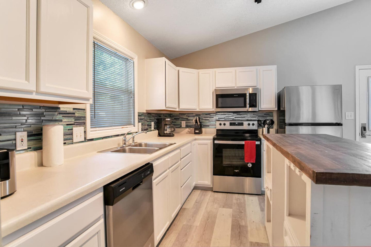 Arden Vacation Rental