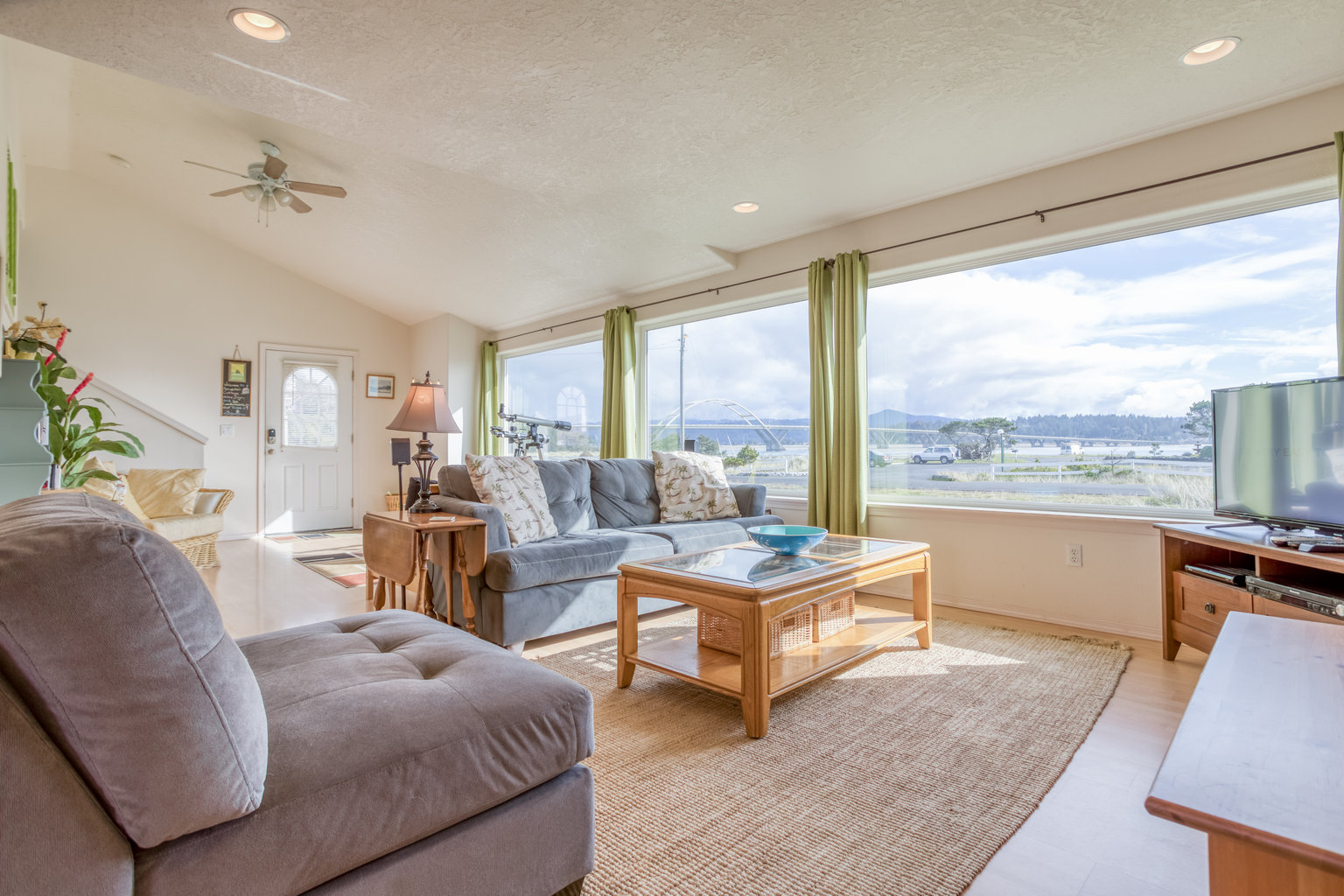 Waldport Vacation Rental