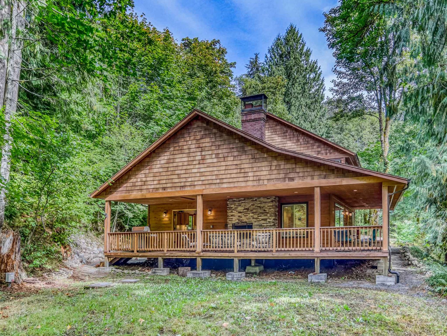 Rhododendron Vacation Rental