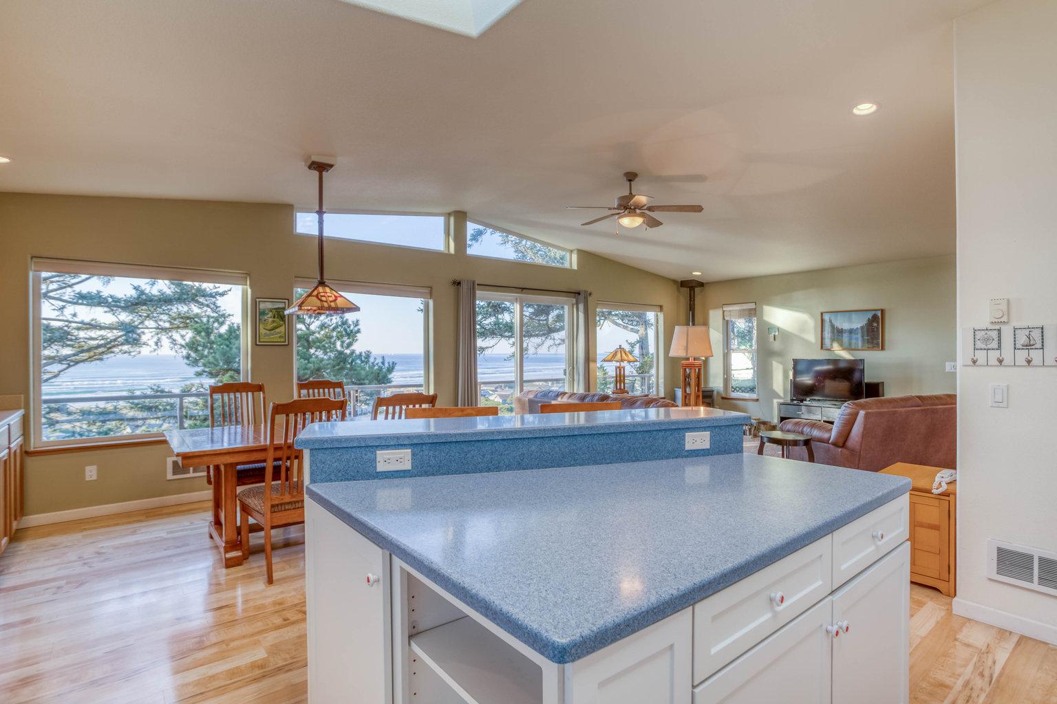 Waldport Vacation Rental