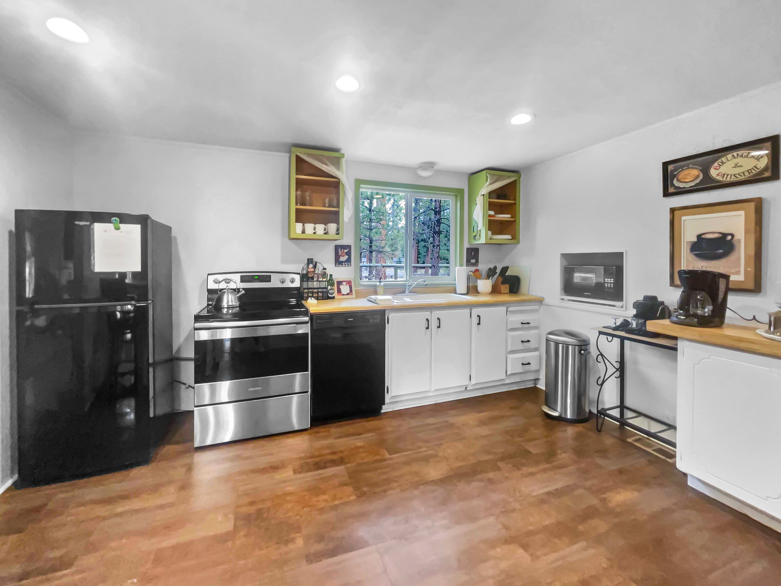 Sisters Vacation Rental
