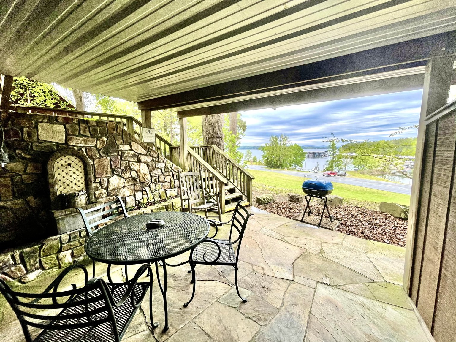 Mount Ida Vacation Rental