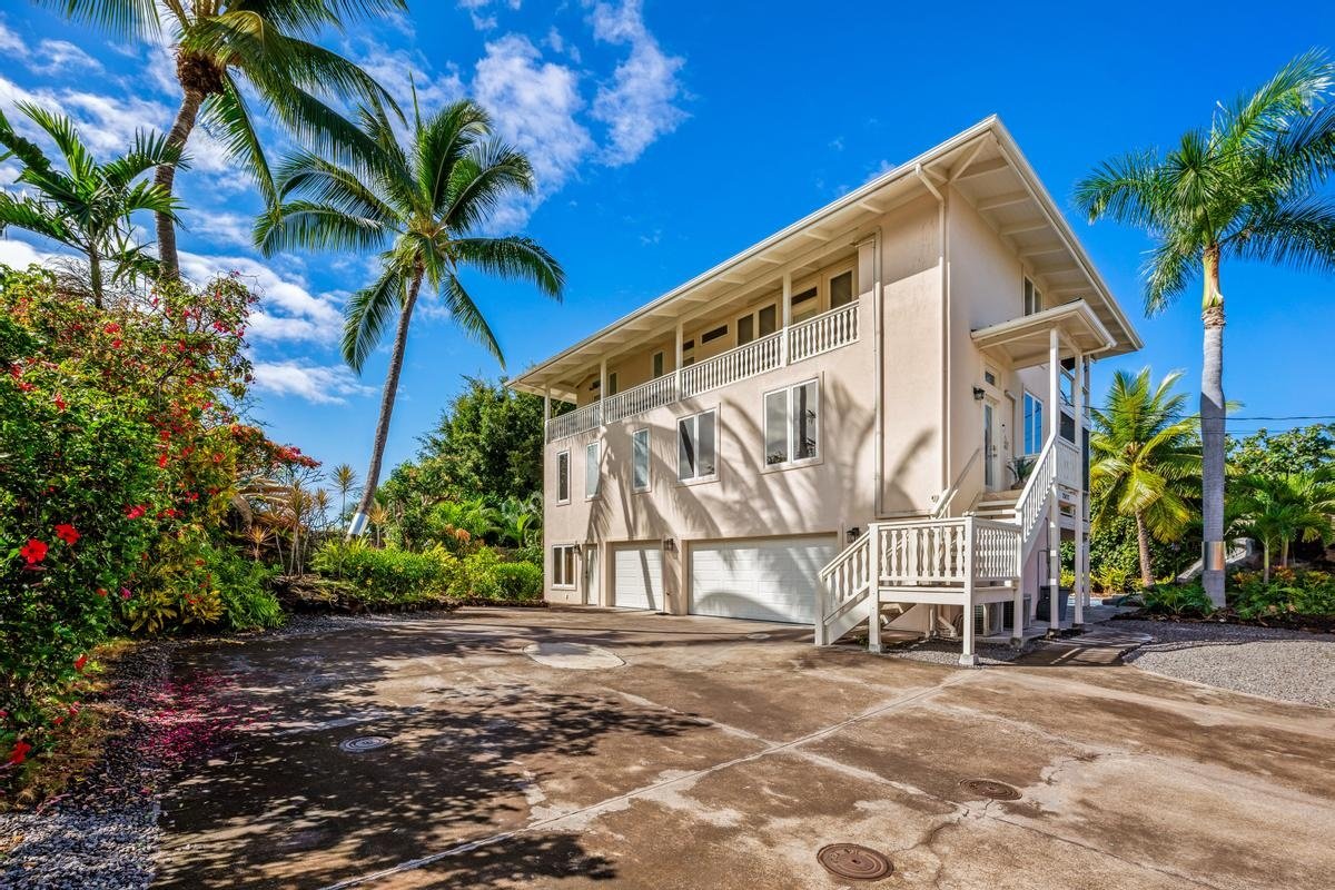 Kona Vacation Rental
