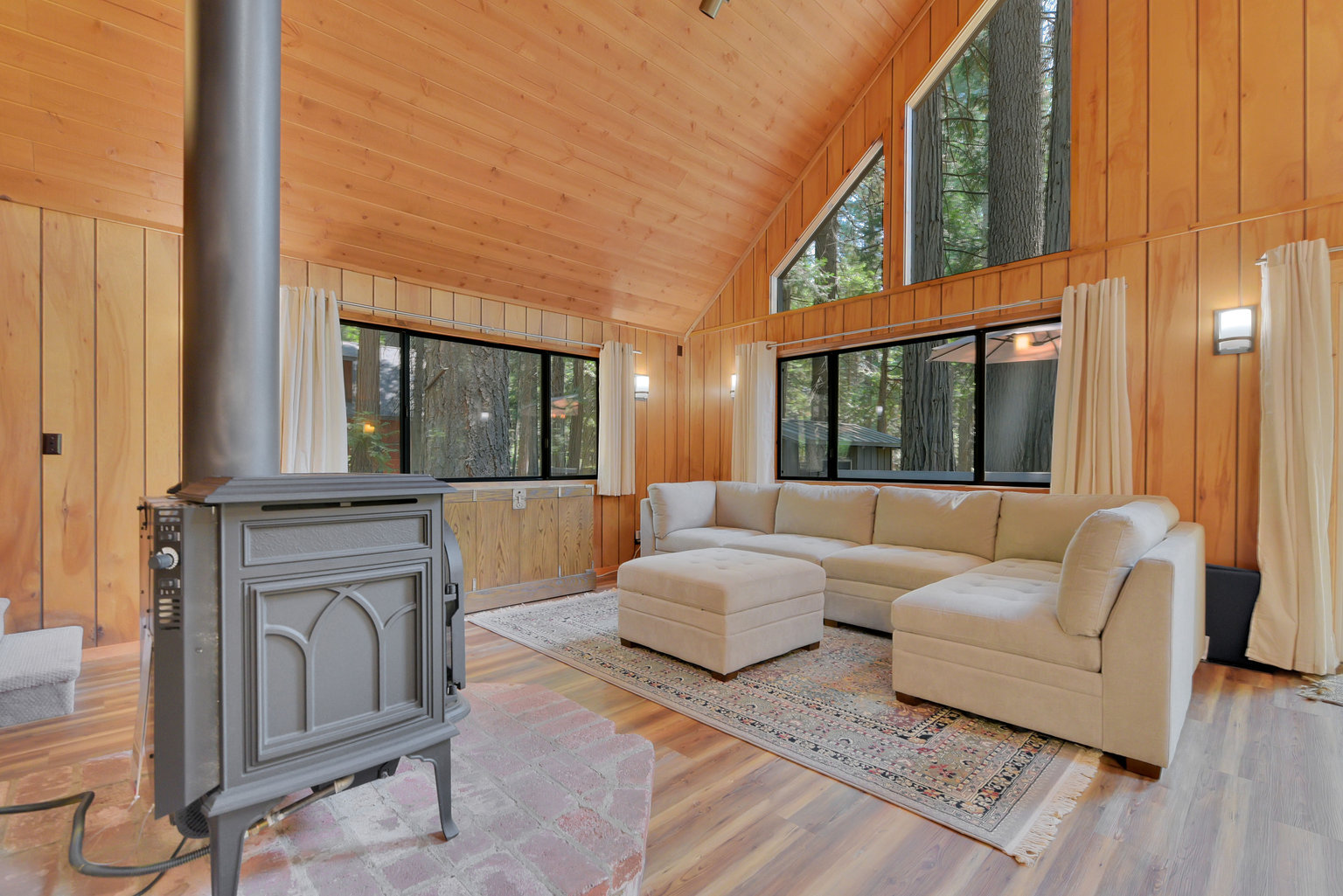 Dorrington Vacation Rental