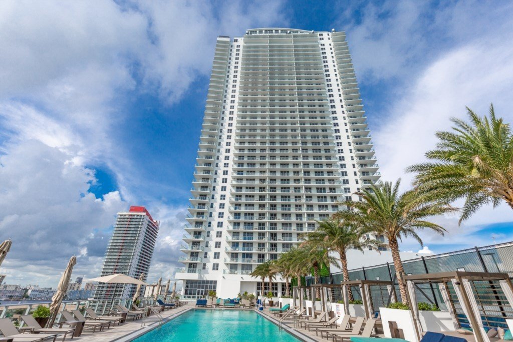 Hollywood Beach Vacation Rental
