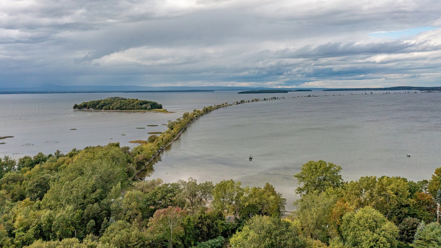 Colchester Vacation Rental