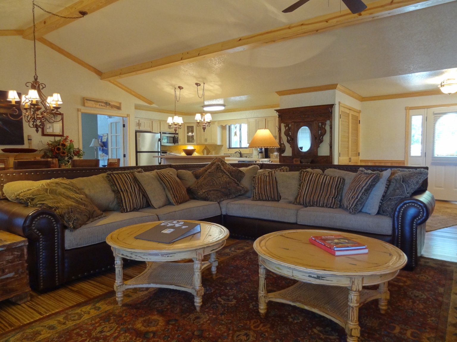 Mount Ida Vacation Rental
