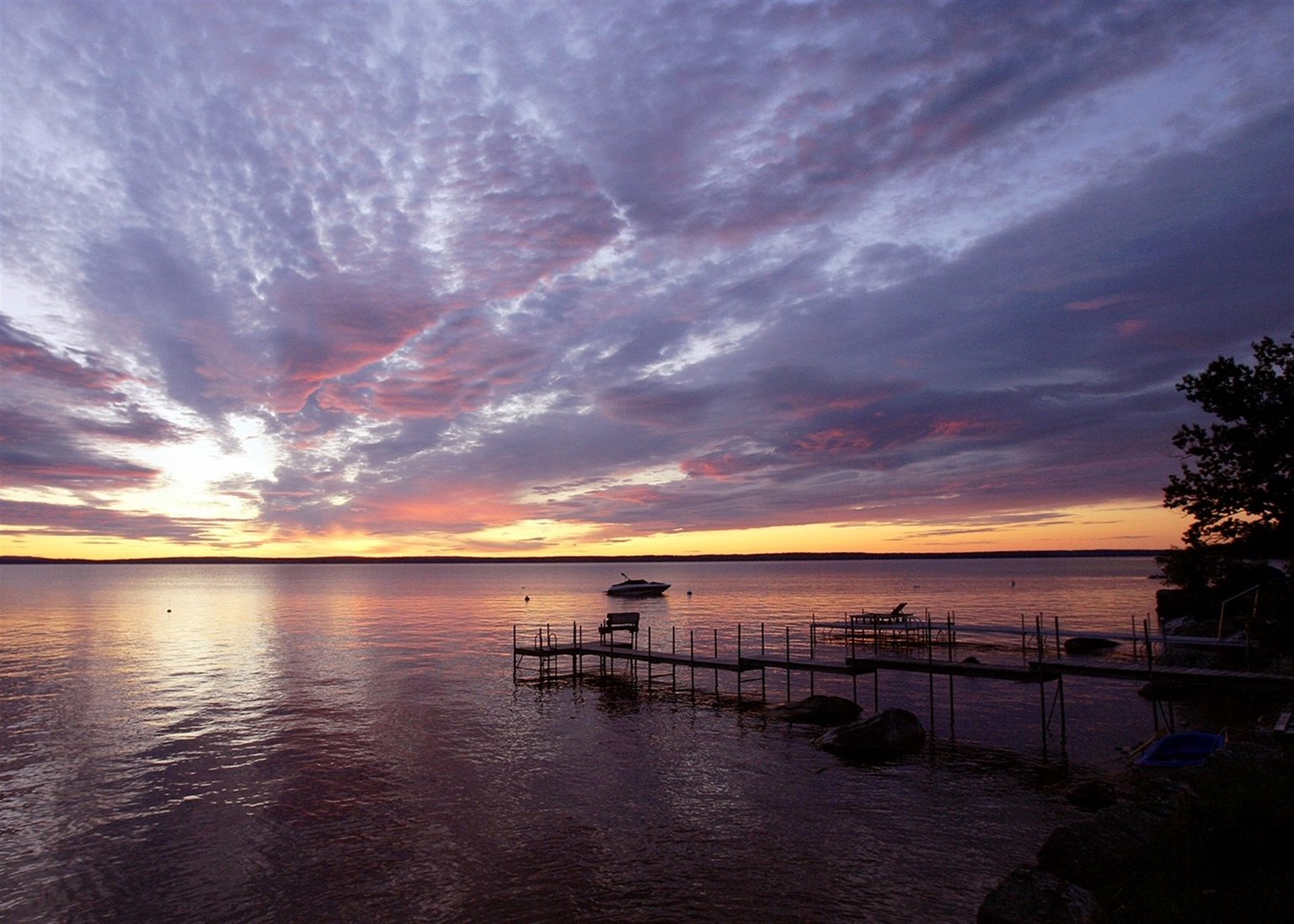 STANDISH Vacation Rental