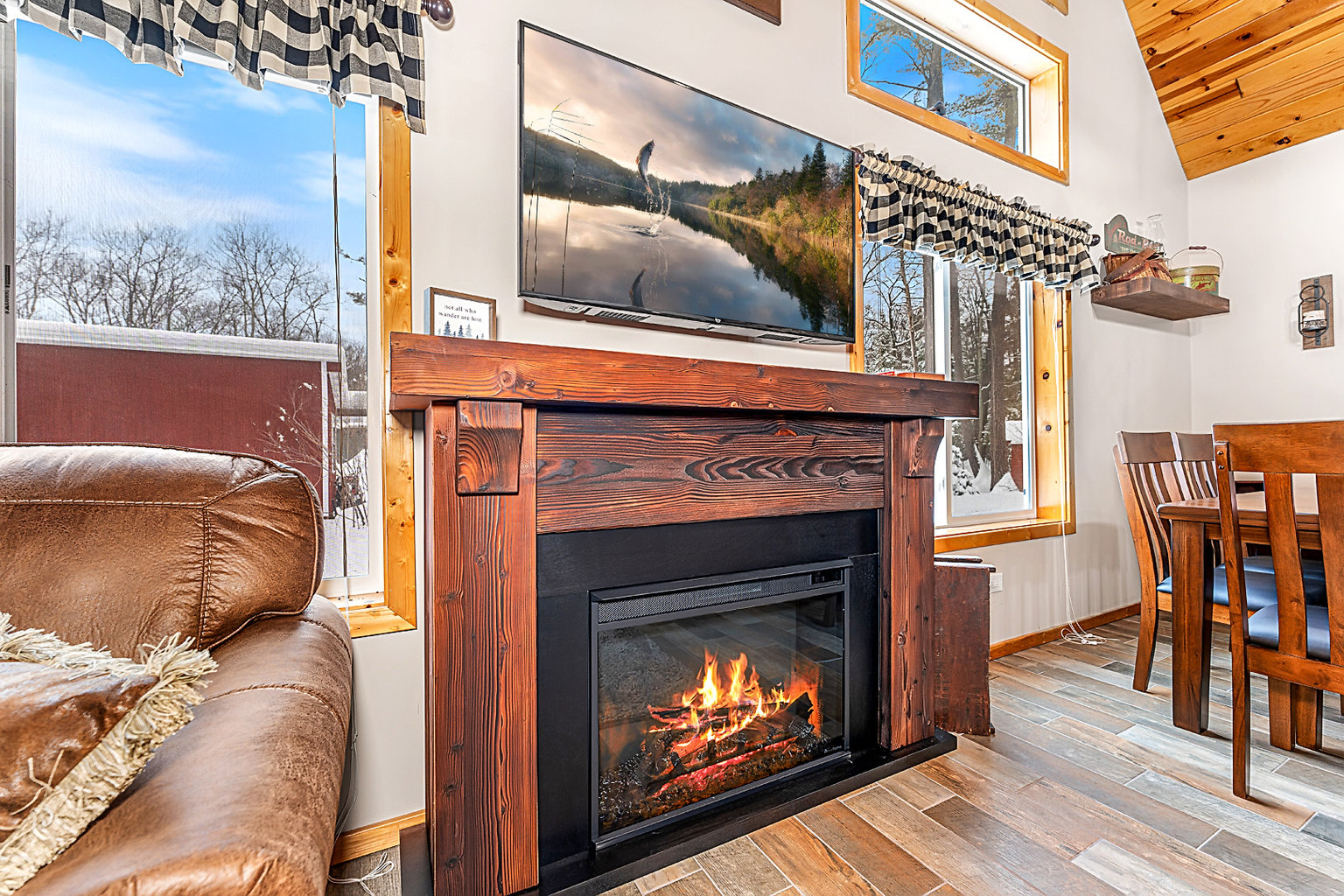 Lake Tomahawk Vacation Rental