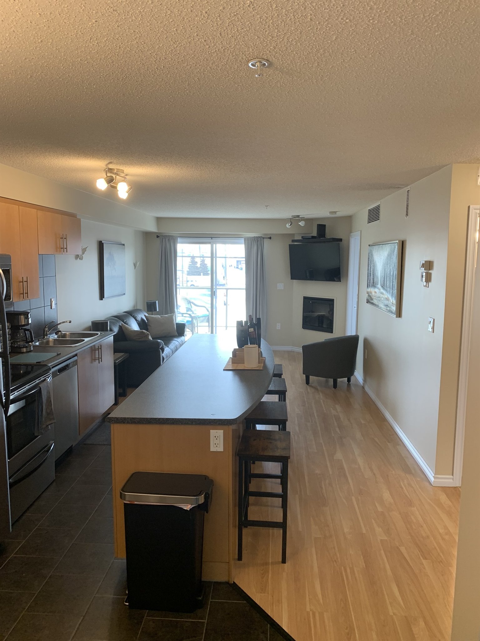 EDMONTON Vacation Rental