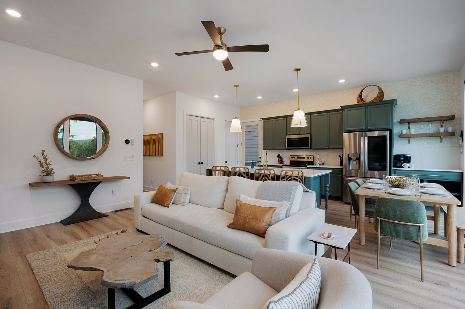 Waleska Vacation Rental