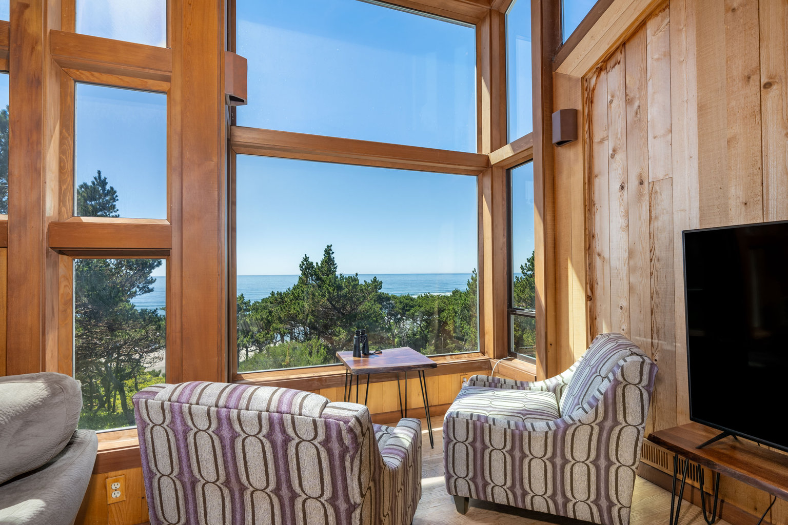 Seal Rock Vacation Rental