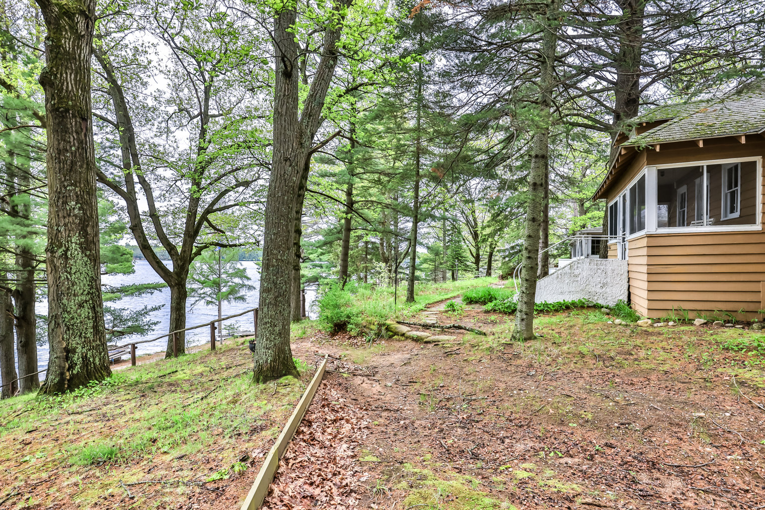 Lake Tomahawk Vacation Rental