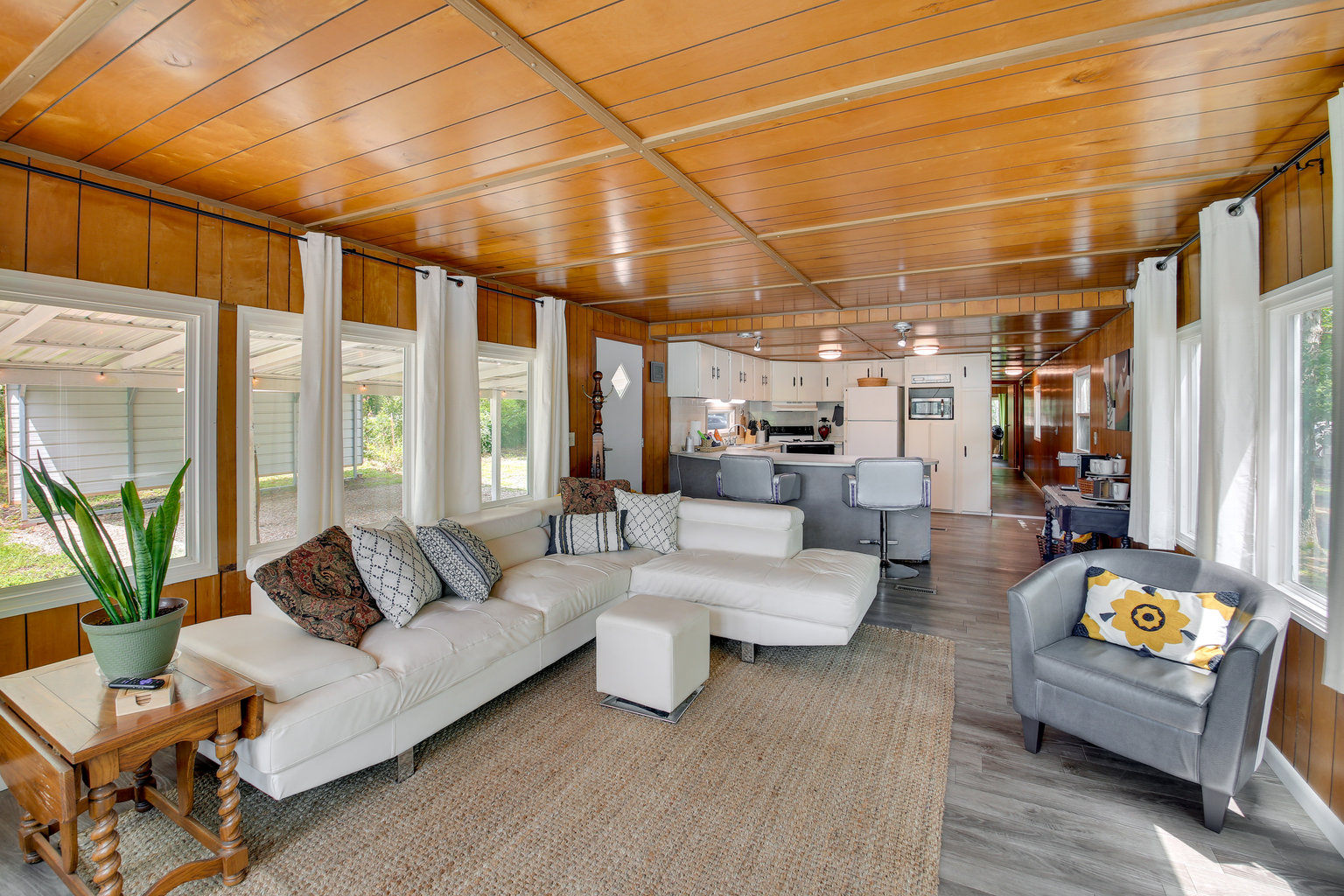 Royal Vacation Rental