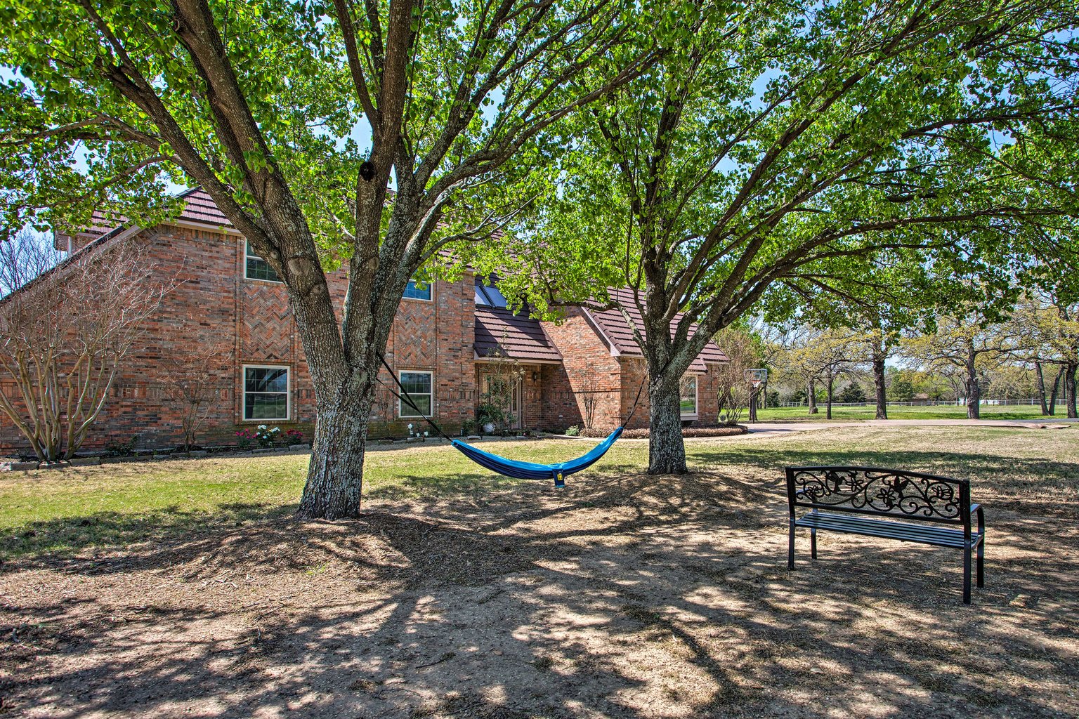 Pilot Point Vacation Rental