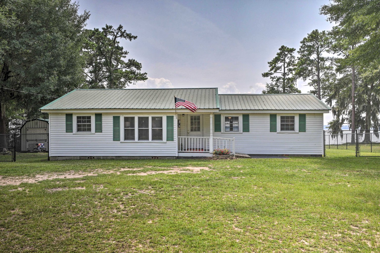Summerton Vacation Rental