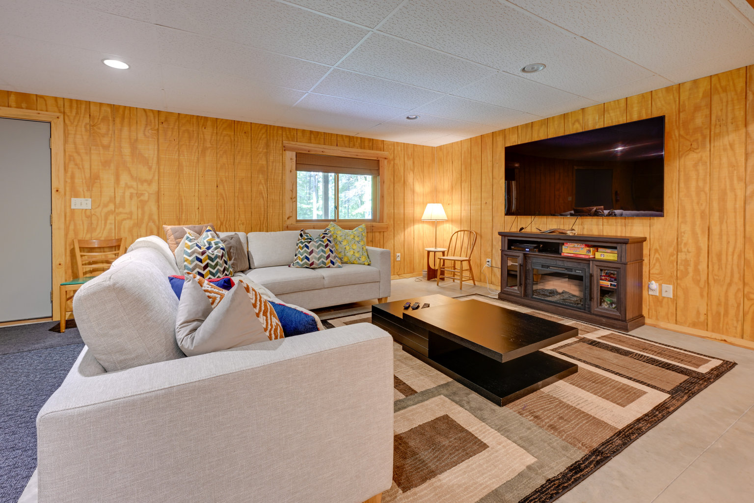 Arkdale Vacation Rental